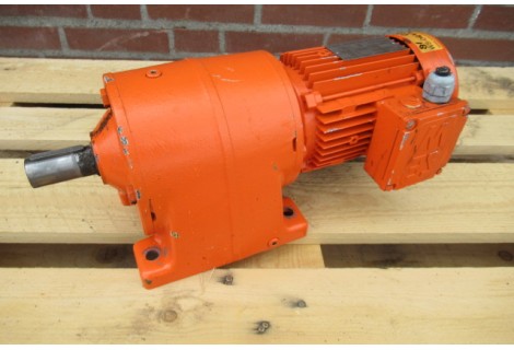 81RPM 0,75 KW Asmaat 30 mm. Used